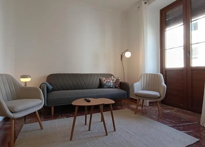 Sherryflat Toran شقة *