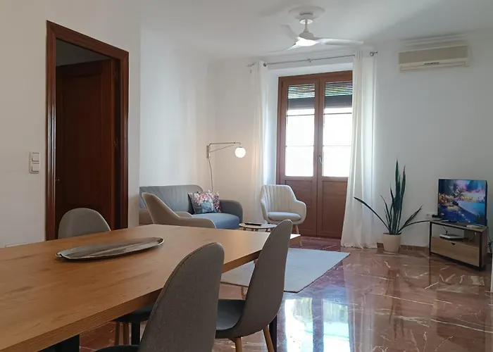 Sherryflat Toran شقة *