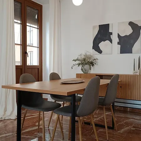 Sherryflat Toran Apartamento